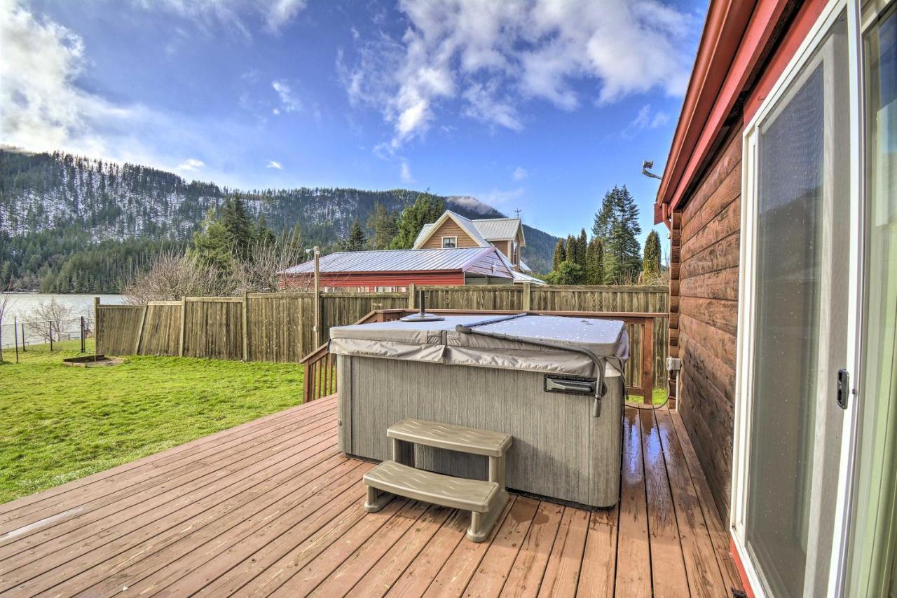 Mineral Lakefront Cabin With Stunning Mountain Views And Dock! מראה חיצוני תמונה