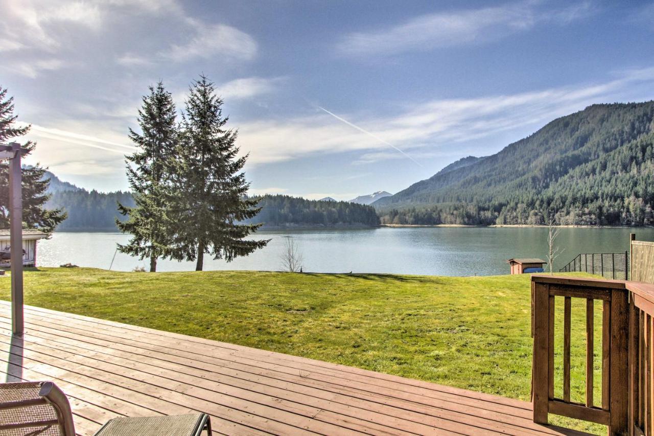Mineral Lakefront Cabin With Stunning Mountain Views And Dock! מראה חיצוני תמונה